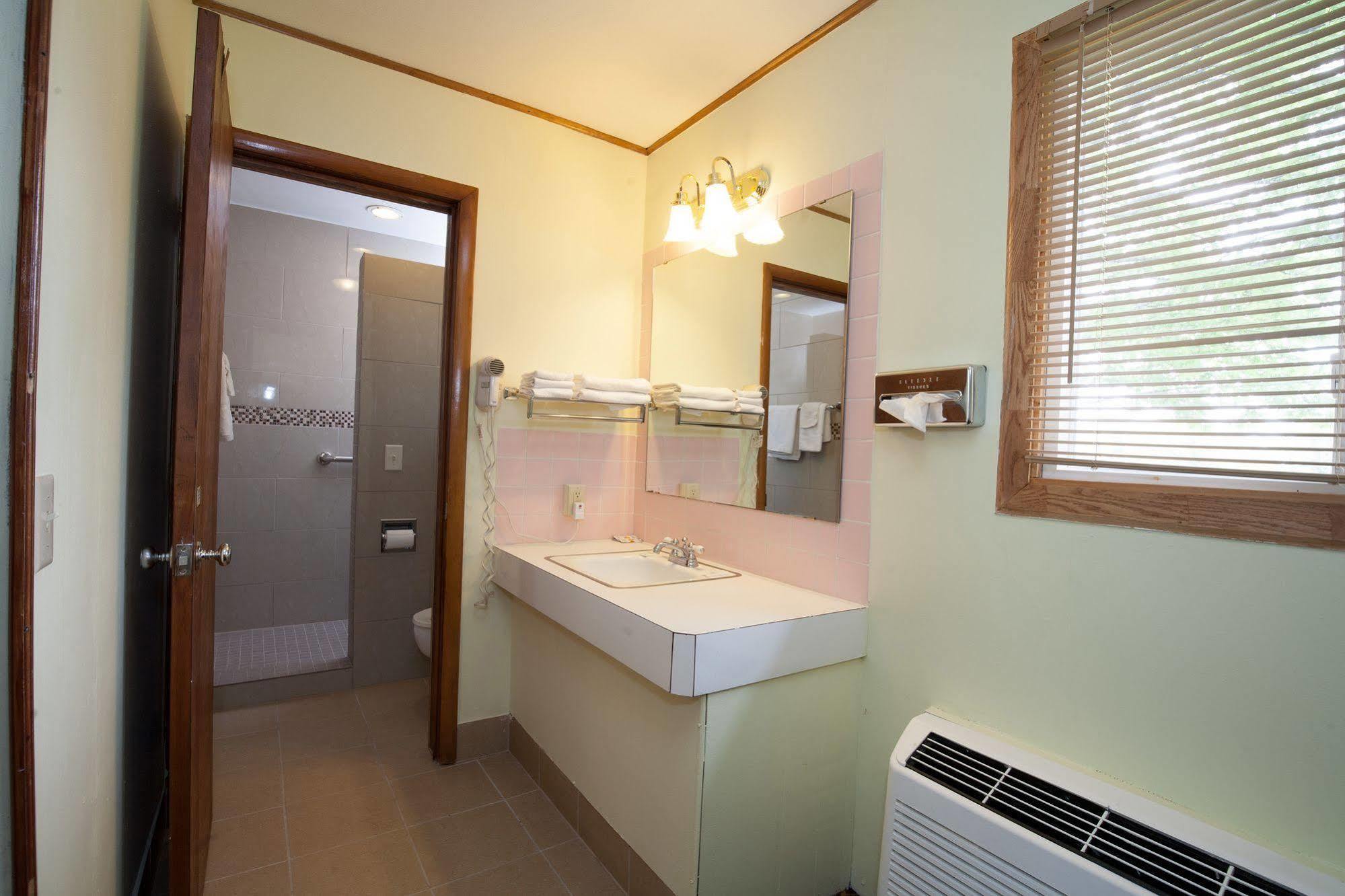 Park Motel Marshfield Dış mekan fotoğraf